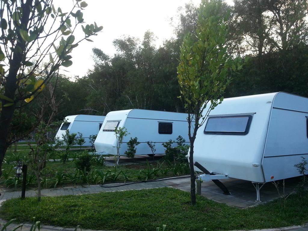Kenting Houbihu Camping Car B&B Longshui Dış mekan fotoğraf