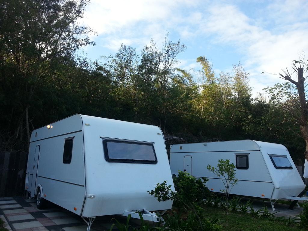 Kenting Houbihu Camping Car B&B Longshui Dış mekan fotoğraf