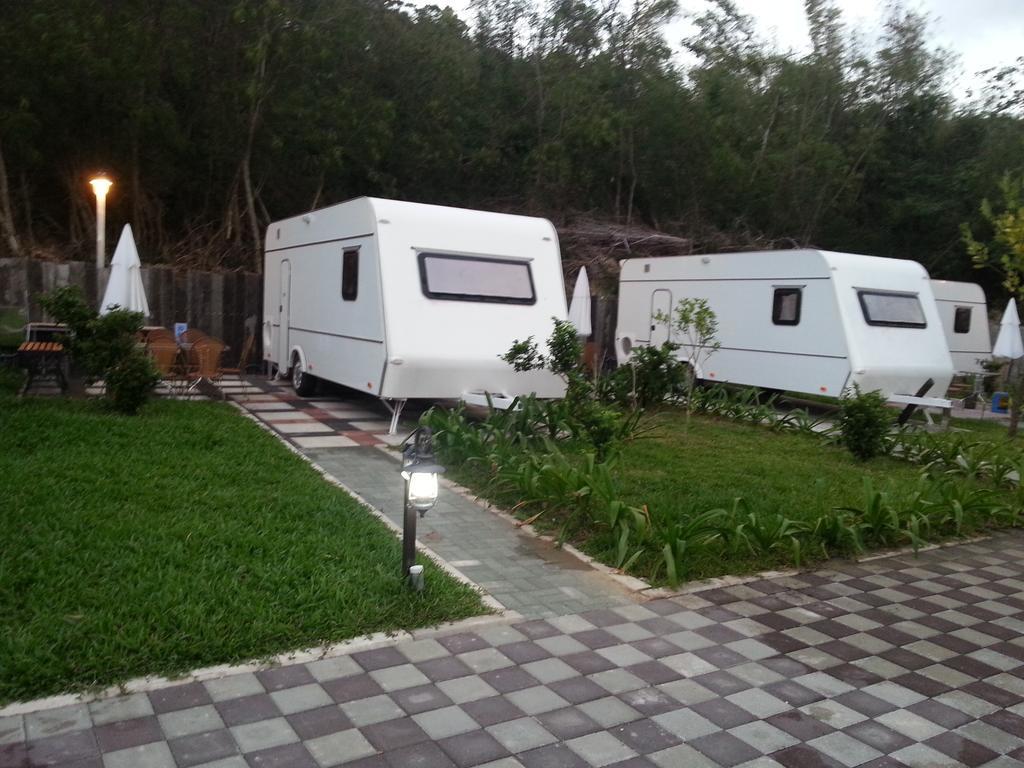 Kenting Houbihu Camping Car B&B Longshui Dış mekan fotoğraf