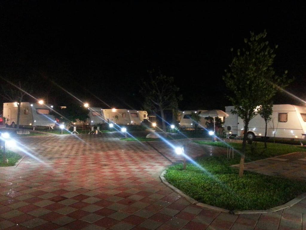 Kenting Houbihu Camping Car B&B Longshui Dış mekan fotoğraf