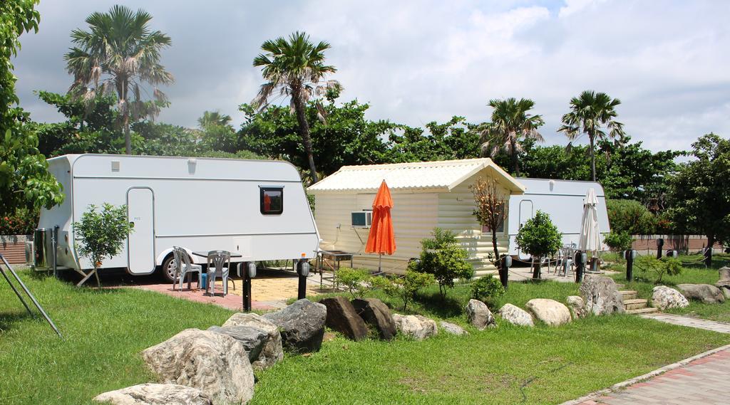 Kenting Houbihu Camping Car B&B Longshui Dış mekan fotoğraf